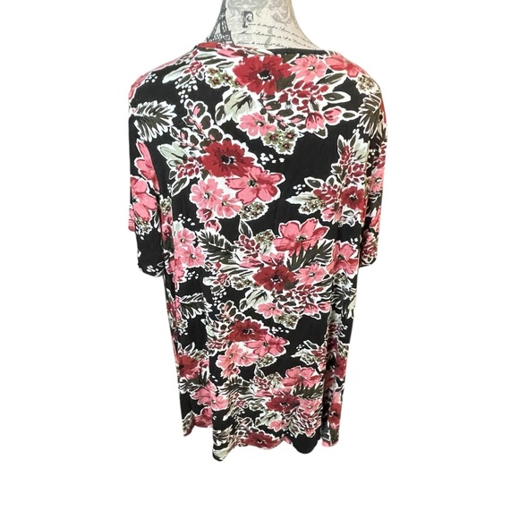 Floral Pink Short Sleeve Relaxed Blouse - Picture 3 of 8
